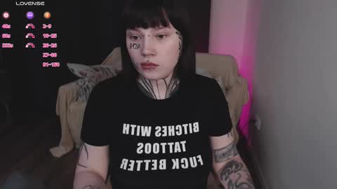 Snapshot of herbal_helpmepls chatting on 03/22/26, 07:39 dirty Diana online show from 03/22/26, 07:39