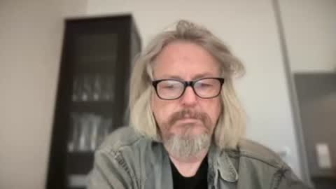 Snapshot of herbiebaby chatting on 12/09/24, 10:00 herbiebaby online show from 12/09/24, 10:00