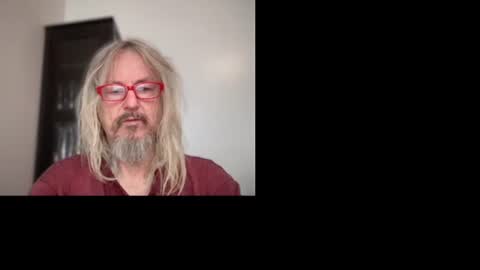 Snapshot of herbiebaby chatting on 11/30/25, 10:41 herbiebaby online show from 11/30/25, 10:41