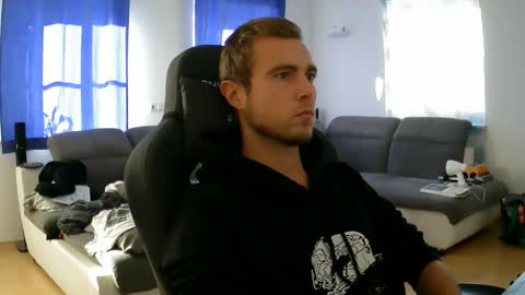 John Pearl online show from 11/06/25, 10:38