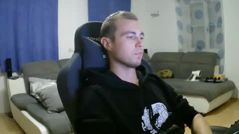 John Pearl online show from 12/02/25, 03:40