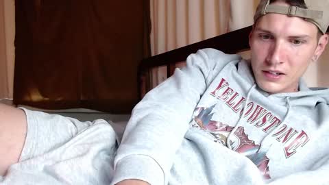 Snapshot of hercules__ chatting on 02/01/25, 11:58 Gregblonde Alextattoo online show from 02/01/25, 11:58