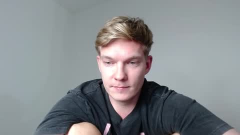 Snapshot of hercules__ chatting on 03/26/26, 04:12 Gregblonde Alextattoo online show from 03/26/26, 04:12