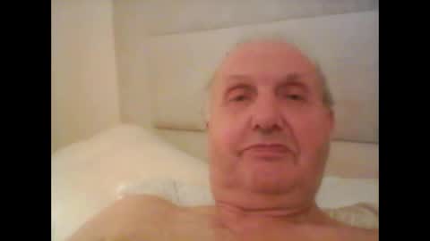Snapshot of herdsman3 chatting on 02/21/26, 11:39 herdsman3 online show from 02/21/26, 11:39