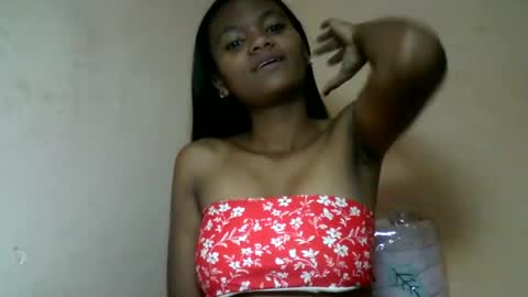 Snapshot of herisse01 chatting on 06/13/26, 08:18 herisse01 online show from 06/13/26, 08:18