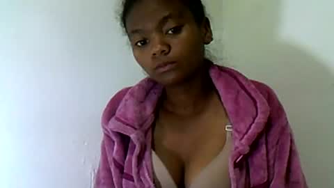 herisse01 online show from 07/18/26, 07:23