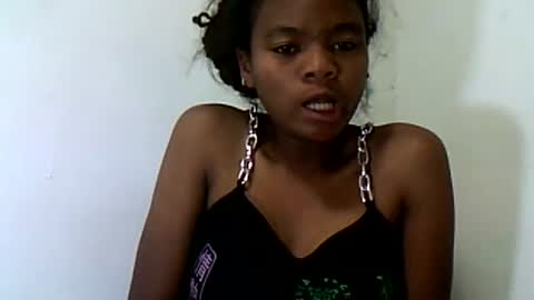 herisse01 online show from 08/01/26, 11:14