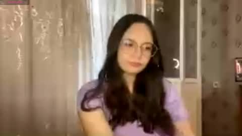Vanessa online show from 05/12/26, 08:22