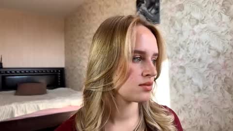Snapshot of hermiladziekan chatting on 09/30/25, 07:35 Sylvia online show from 09/30/25, 07:35