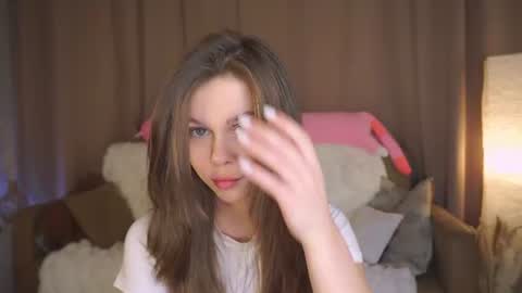 Nicole online show from 06/13/26, 07:34