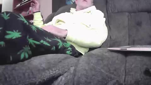 Snapshot of herpotheadpup chatting on 11/30/25, 12:36 herpotheadpup online show from 11/30/25, 12:36