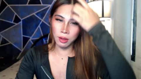 Davey online show from 12/15/25, 02:05