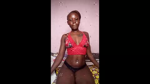 Snapshot of herslatt chatting on 02/06/26, 07:34 herslatt online show from 02/06/26, 07:34