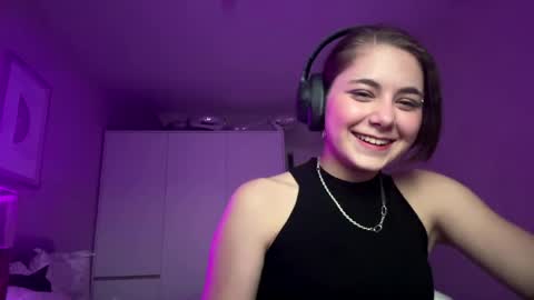 Juliana online show from 04/16/26, 04:41