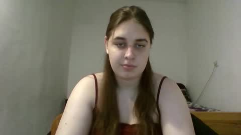 Snapshot of hess_luna_ chatting on 09/30/25, 10:42 hess_luna_ online show from 09/30/25, 10:42