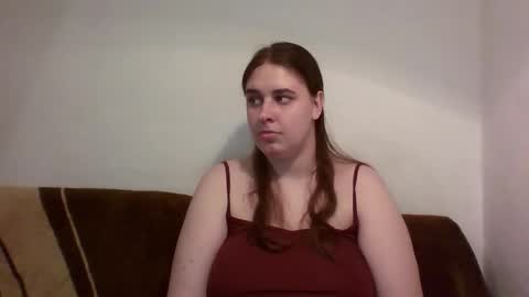 Snapshot of hess_luna_ chatting on 10/01/25, 10:21 hess_luna_ online show from 10/01/25, 10:21