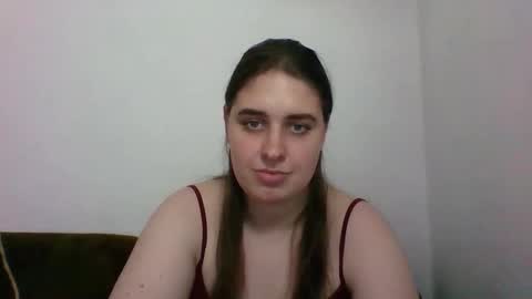 Snapshot of hess_luna_ chatting on 10/03/25, 09:39 hess_luna_ online show from 10/03/25, 09:39