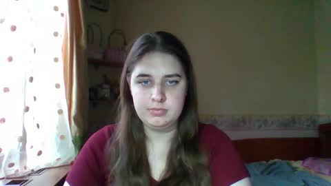 hess_luna_ online show from 11/28/25, 10:07