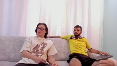 heteros men online show from 05/08/26, 01:49