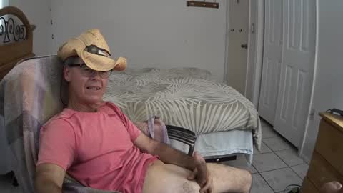 hewes1 online show from 02/03/25, 07:00