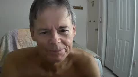 hewes1 online show from 09/29/25, 09:36