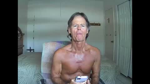 hewes1 online show from 05/11/26, 07:22