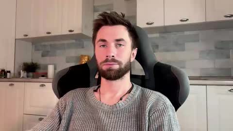 Snapshot of hey_arnold chatting on 02/03/26, 07:35 Arnold online show from 02/03/26, 07:35