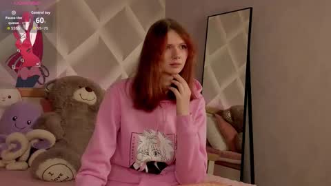 Snapshot of hey_honey_bunny chatting on 10/30/25, 07:43 hey_honey_bunny online show from 10/30/25, 07:43