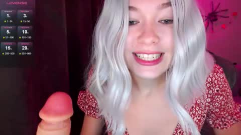  Nora  online show from 12/17/25, 05:24