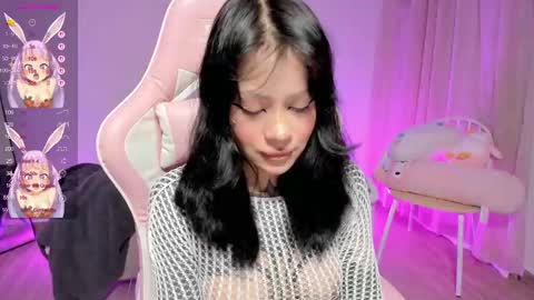 Snapshot of heybambino_ chatting on 09/16/25, 02:01 Bambi.....Help me get 100 likes in the satisfaction bar. online show from 09/16/25, 02:01