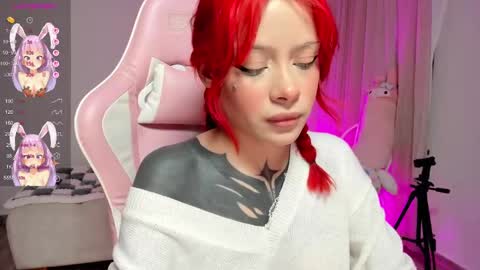 Snapshot of heybambino_ chatting on 10/13/25, 04:01 Bambi.....Help me get 100 likes in the satisfaction bar. online show from 10/13/25, 04:01