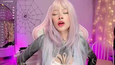 Bambi.....Help me get 100 likes in the satisfaction bar. online show from 11/27/25, 04:58