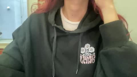 Snapshot of heybluebabe chatting on 02/13/25, 03:56 Blue  online show from 02/13/25, 03:56