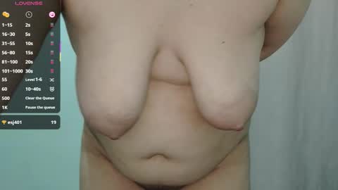 Snapshot of hhuu_try chatting on 11/26/25, 11:55 hhuutry online show from 11/26/25, 11:55