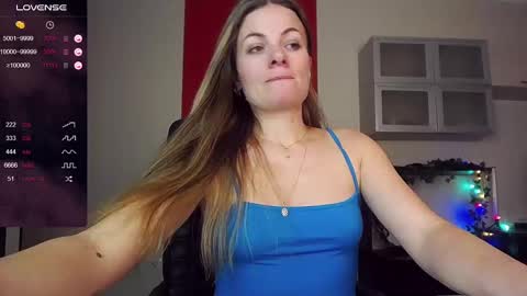 Lina online show from 02/11/25, 04:35