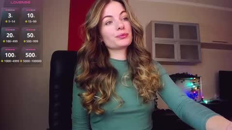 Lina online show from 03/01/25, 02:59