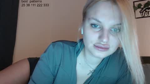 Snapshot of hi_i_am_ana chatting on 03/06/26, 05:31 Ana online show from 03/06/26, 05:31