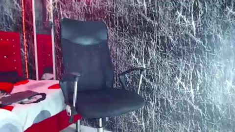 Snapshot of hidan_22 chatting on 02/11/25, 06:55 HIDAN online show from 02/11/25, 06:55