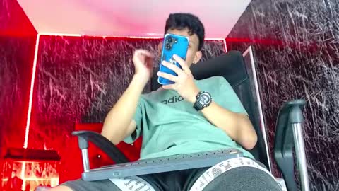 Snapshot of hidan_22 chatting on 02/21/25, 02:16 HIDAN online show from 02/21/25, 02:16