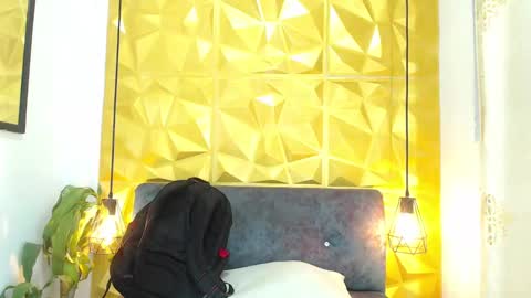 Snapshot of hidan_22 chatting on 03/10/25, 08:59 HIDAN online show from 03/10/25, 08:59