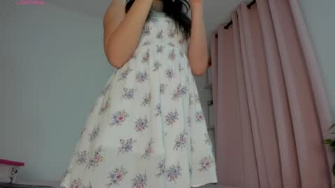 Snapshot of hiddendana chatting on 12/02/25, 11:48 Dana online show from 12/02/25, 11:48