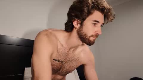 Snapshot of hiddengaze chatting on 03/02/26, 02:24 HiddenGaze online show from 03/02/26, 02:24