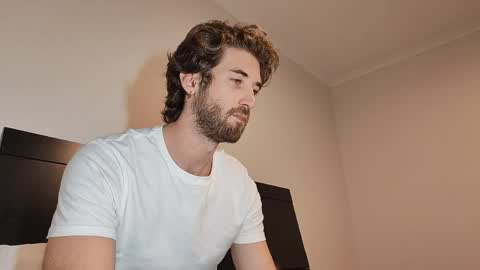 Snapshot of hiddengaze chatting on 04/01/26, 03:20 HiddenGaze online show from 04/01/26, 03:20