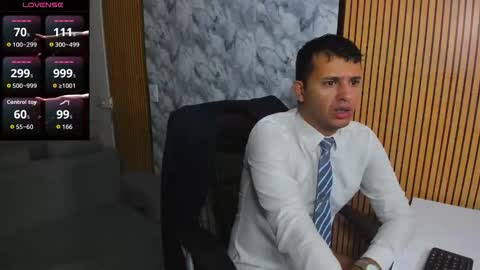 George online show from 12/19/25, 11:06