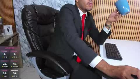 Snapshot of hiddenoffice chatting on 03/14/26, 11:48 George online show from 03/14/26, 11:48