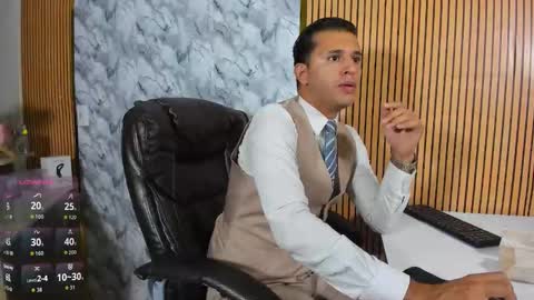 Snapshot of hiddenoffice chatting on 03/18/26, 12:08 George online show from 03/18/26, 12:08