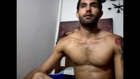 hideonbush online show from 11/09/25, 03:54