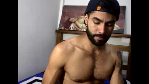 Snapshot of hideonbush051 chatting on 01/07/26, 02:19 hideonbush online show from 01/07/26, 02:19