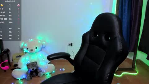 Diana online show from 02/19/25, 12:14