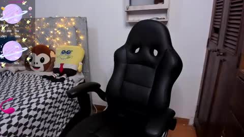 Diana online show from 03/10/25, 05:29